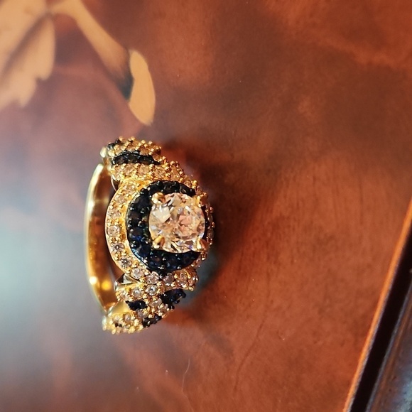 Bella Luce Diamond Simulant and Lab Sapphire Ring - Picture 1 of 7